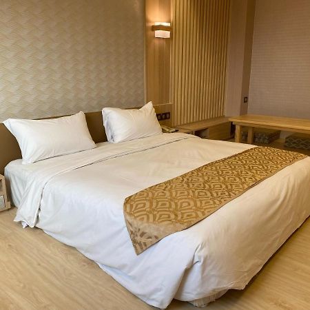 Wang Fu Hotel Miaoli Exterior foto