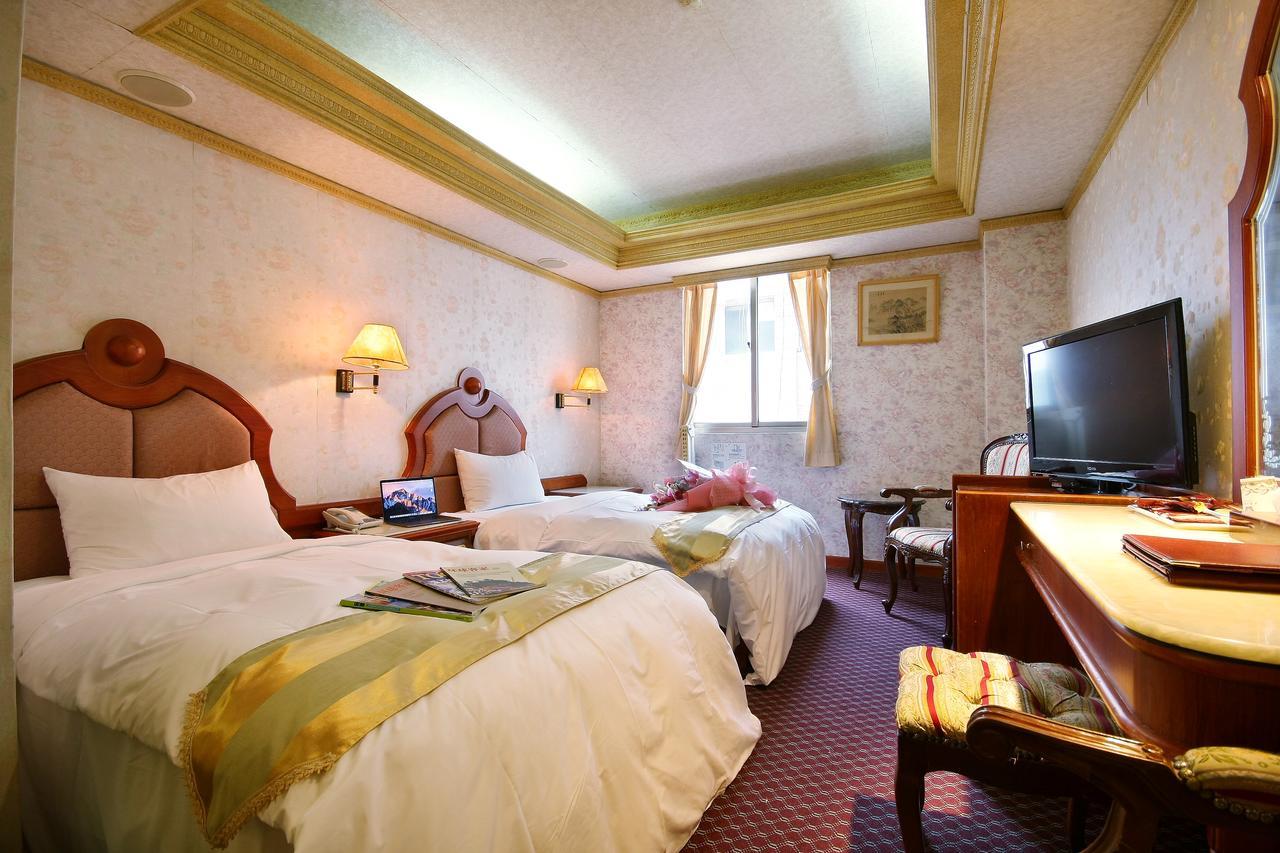 Wang Fu Hotel Miaoli Exterior foto